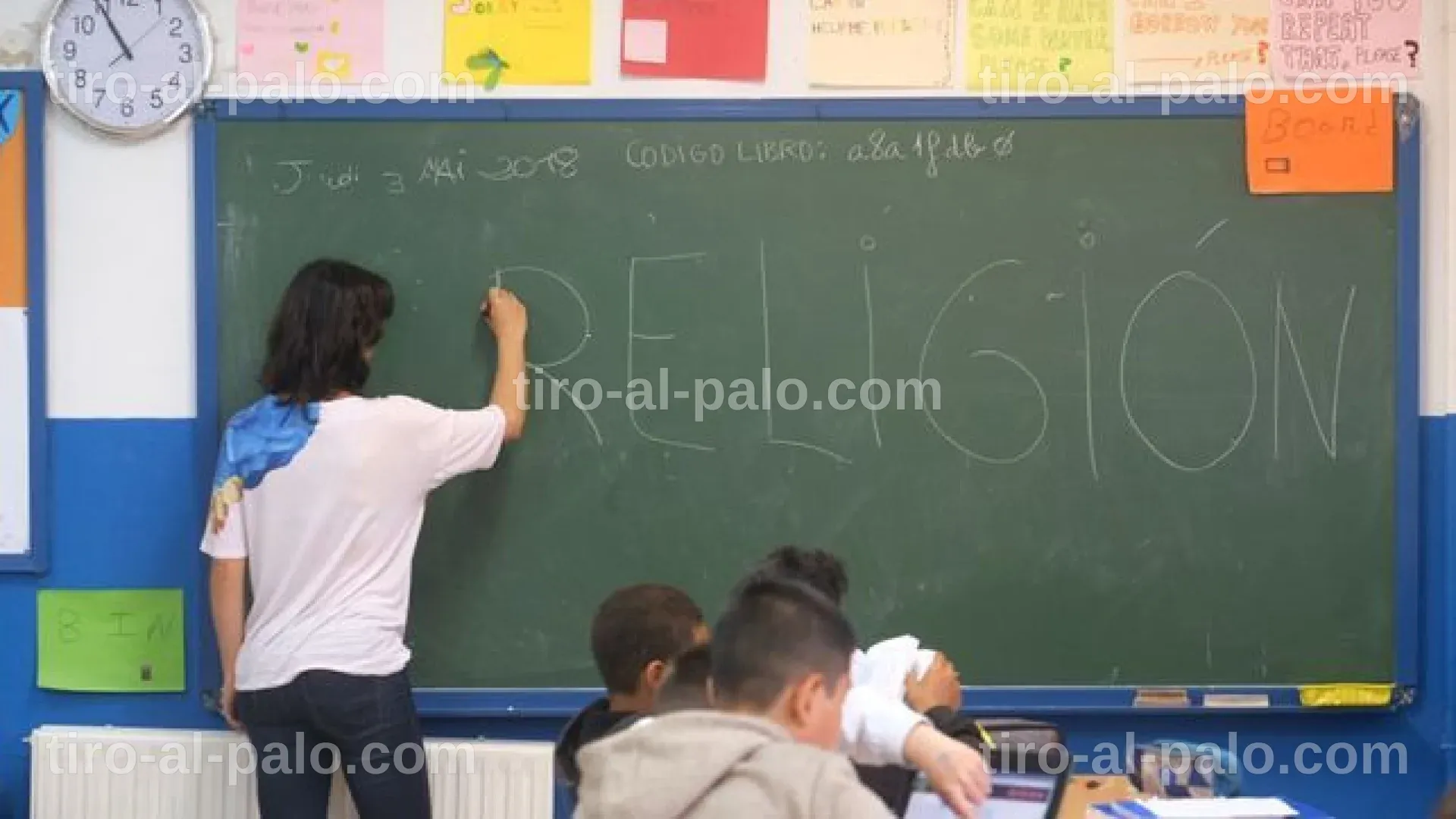 Pregunta sobre el nombre de la asignatura alternativa a religión.