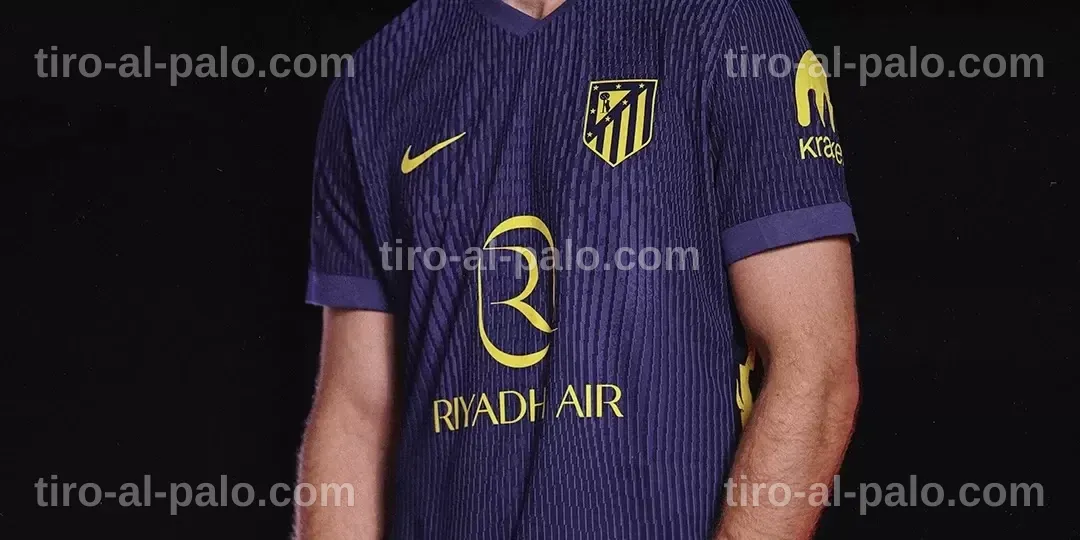 Camiseta alternativa del Atlético Madrid 2024-2025, versión Pro Player, con un estilo innovador.