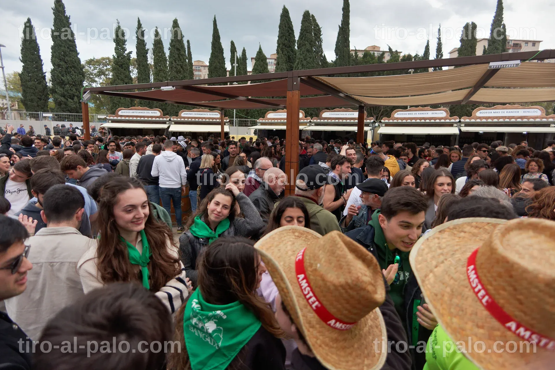 Stand de Castellón en FITUR mostrando las tradiciones de la Magdalena.