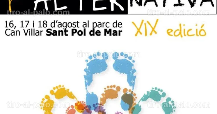 Decoraciones y ambiente festivo en la fira alternativa de Sant Pol.