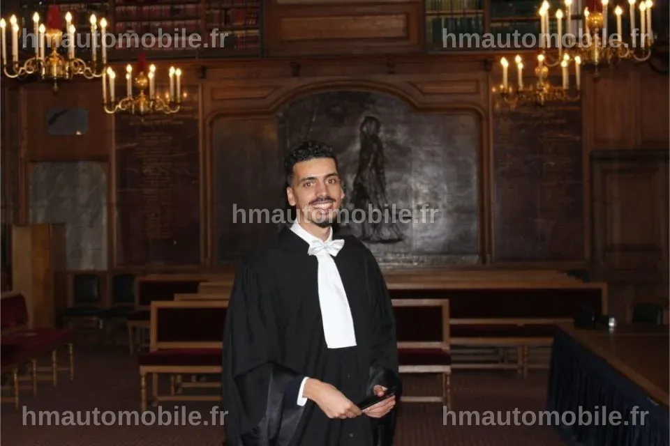 Salle de conférence avec des avocats lors d'un événement au Barreau de Paris.