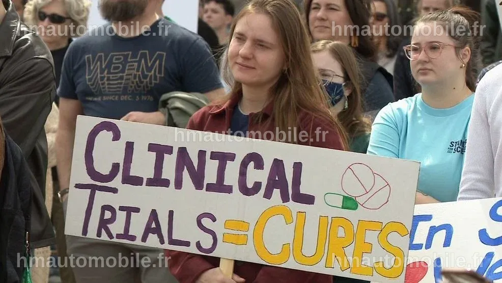 Des étudiants et des scientifiques de l'UAB s'unissent pour défendre l'avenir de la science.